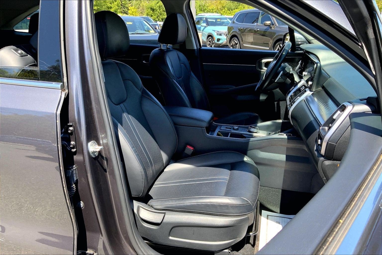 2022 Kia Sorento Hybrid S