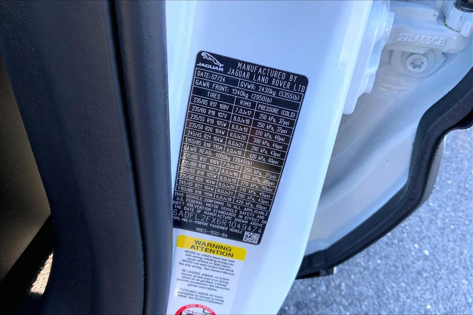 2024 Jaguar E-PACE R-Dynamic SE