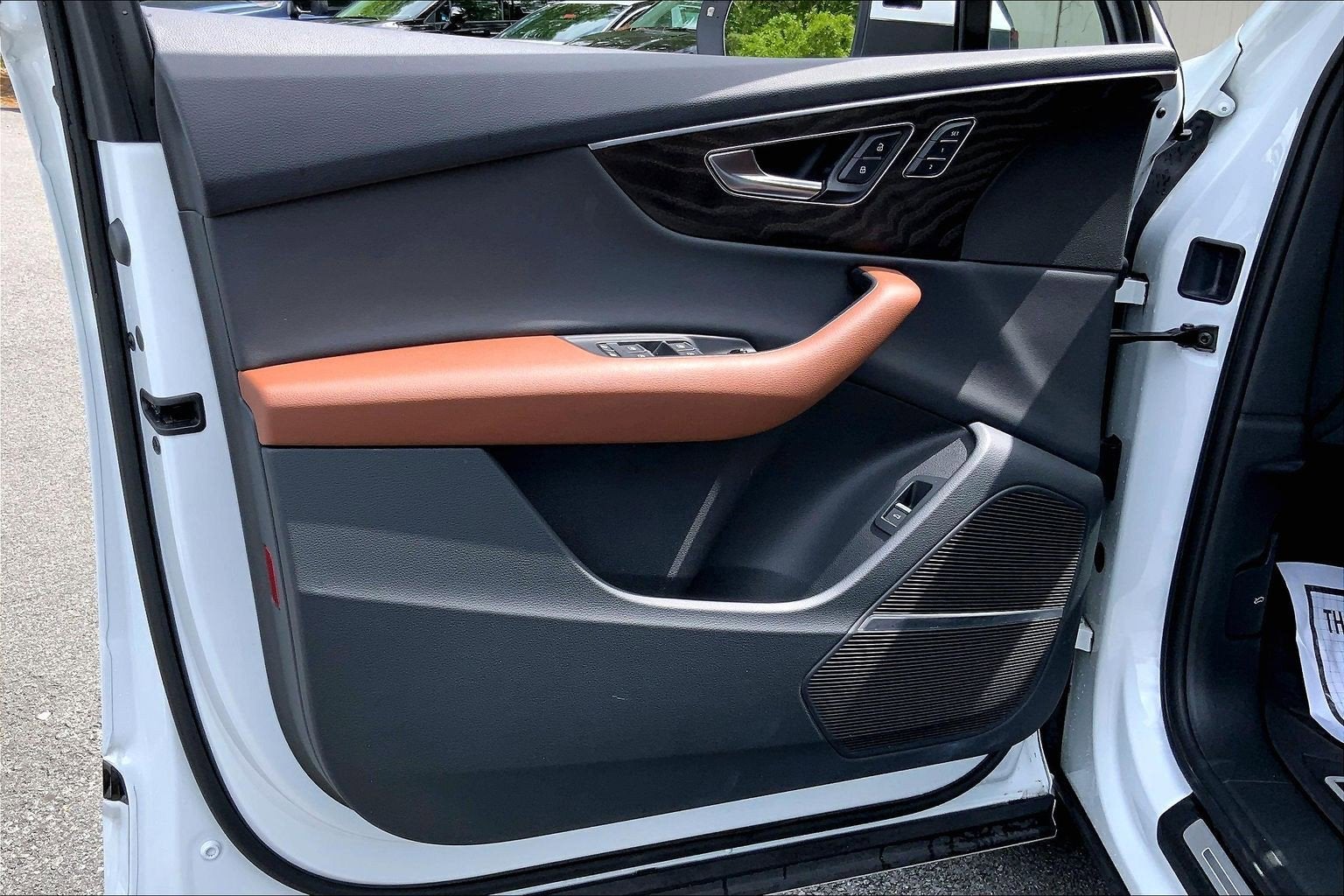 2022 Audi Q7 Premium Plus