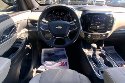2022 Chevrolet Traverse LS