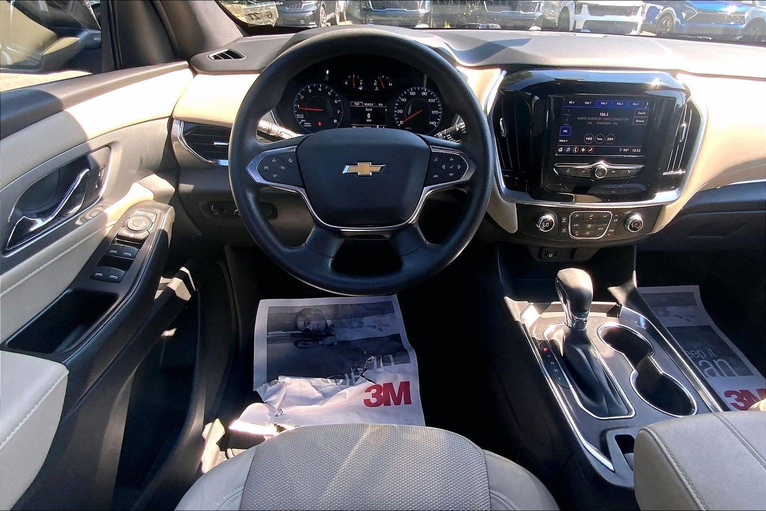 2022 Chevrolet Traverse LS