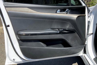 2023 Kia K5 EX