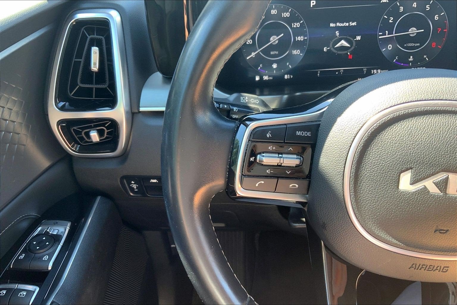 2023 Kia Sorento SX