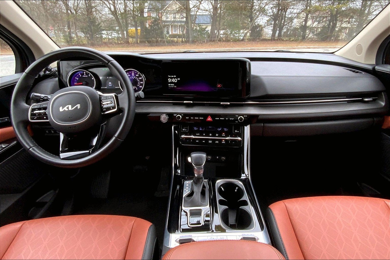 2022 Kia Carnival SX