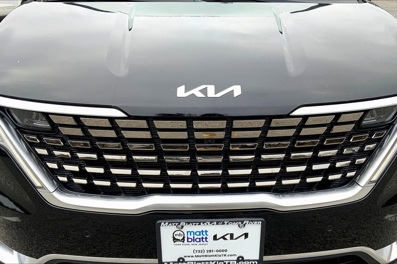 2022 Kia Carnival SX