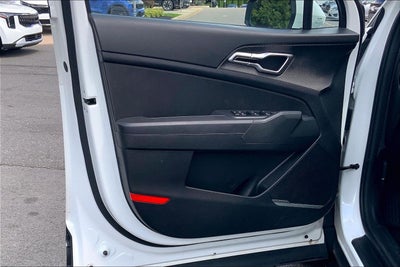 2023 Kia Sportage Hybrid LX
