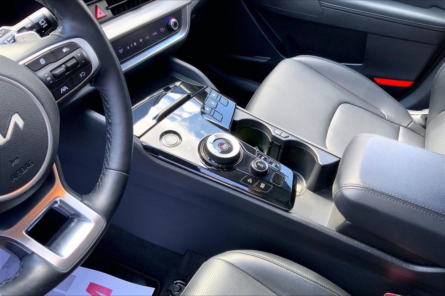 2023 Kia Sportage Hybrid EX