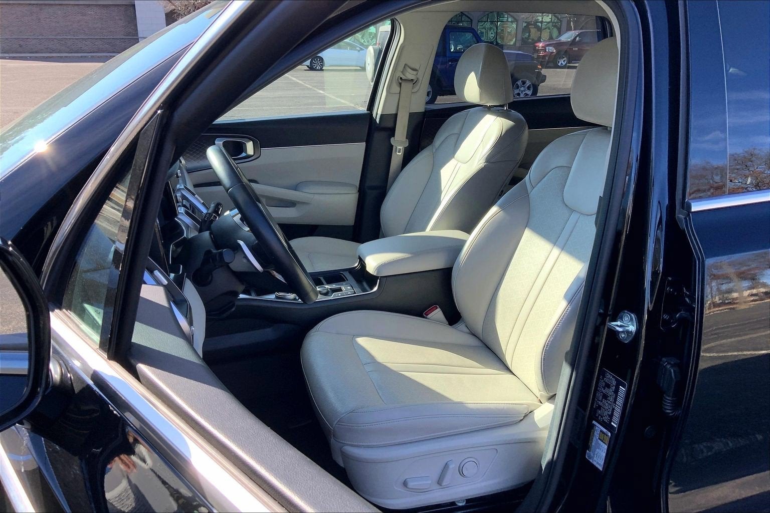 2023 Kia Sorento Hybrid EX