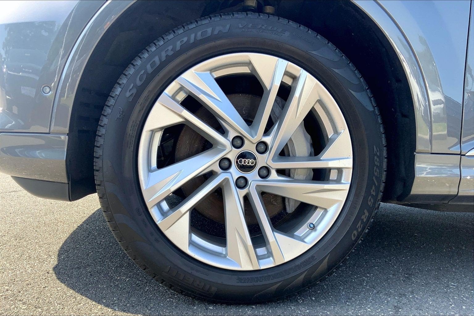 2022 Audi Q7 Premium Plus