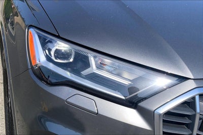2022 Audi Q7 Premium Plus